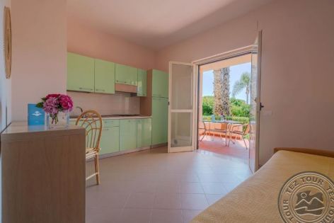 VILLAGGIO CALA DI VOLPE (CAPO VATICANO)