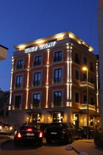 KLOEST HOTEL