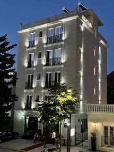 RUBY PALACE
