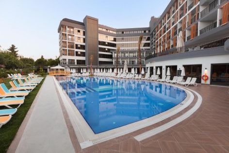 THE RAGA HOTEL