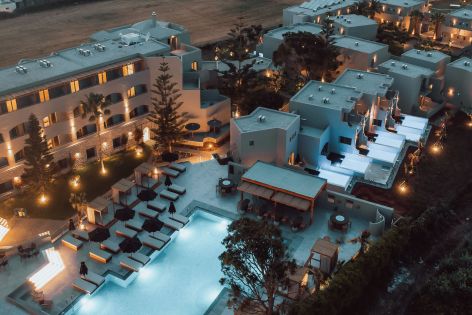 ELIROS MARE BEACHFRONT POEM HOTEL