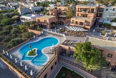 HOTEL PYRIA
