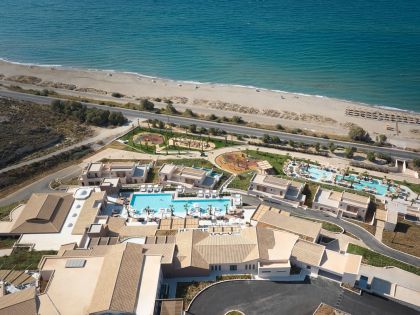 OROS LUXURY BEACH RESORT