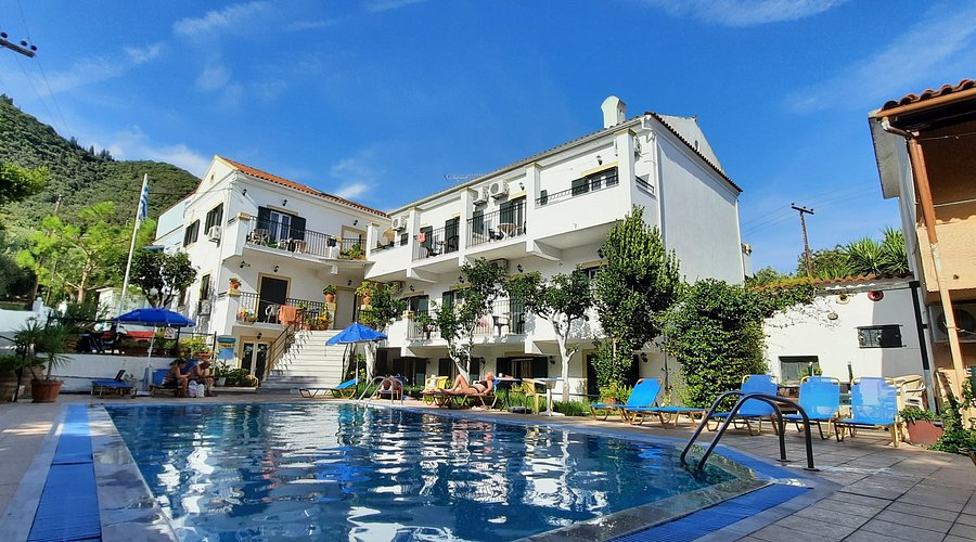 ANTIGONI APARTMENTS