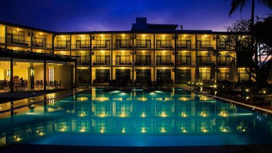 Camelot Beach Hotel
