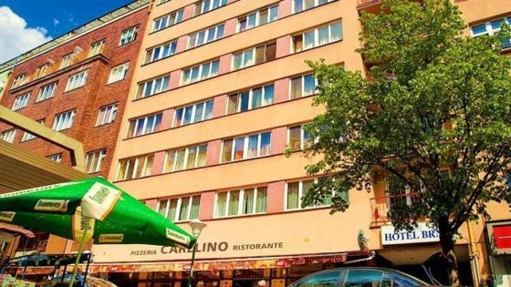Hotel Charles Central